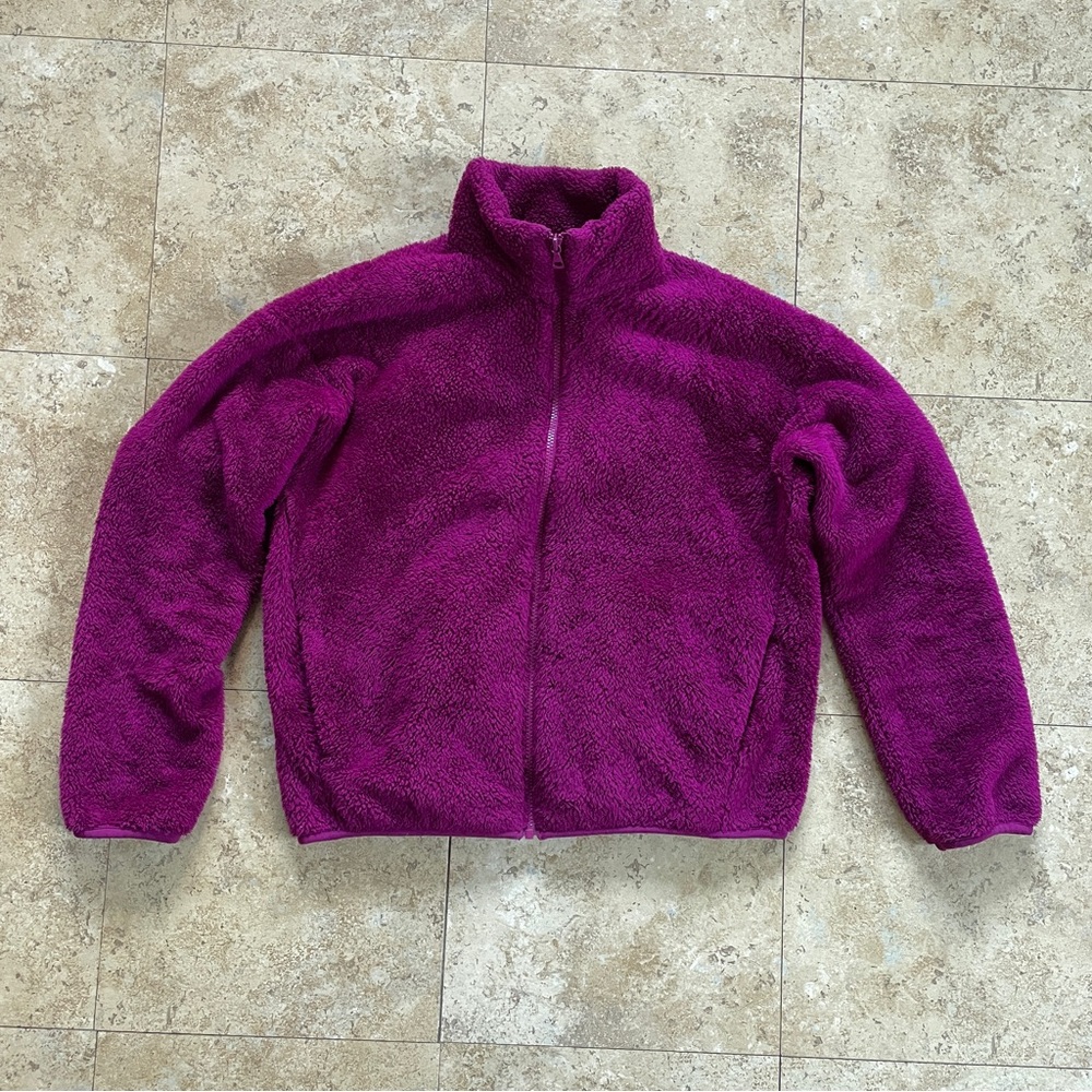 Women’s Uniqlo fuchsia deep pile full zip fleece
